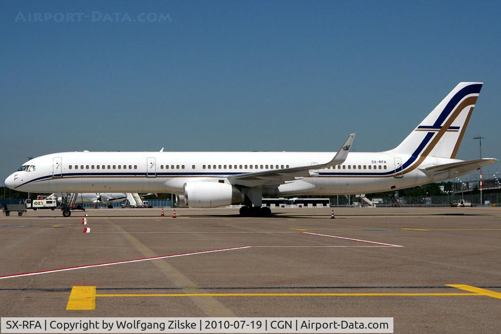 SX-RFA, 1999 Boeing 757-23N C/N 30232, visitor