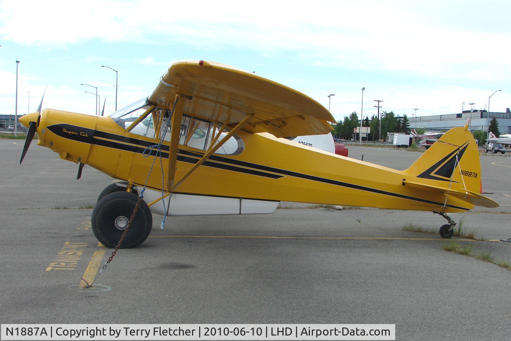 N1887A, 1952 Piper PA-18-125 Super Cub C/N 18-1725, 1952 Piper PA-18-125, c/n: 18-1725 at Lake Hood