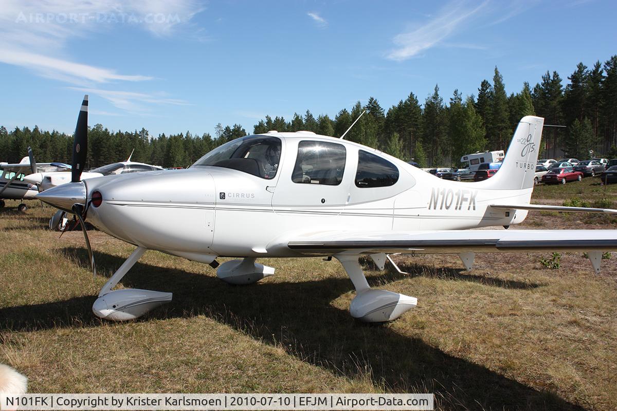 N101FK, 2008 Cirrus SR22 G3 GTS X Turbo C/N 3027, Visitors from Luxembourg.