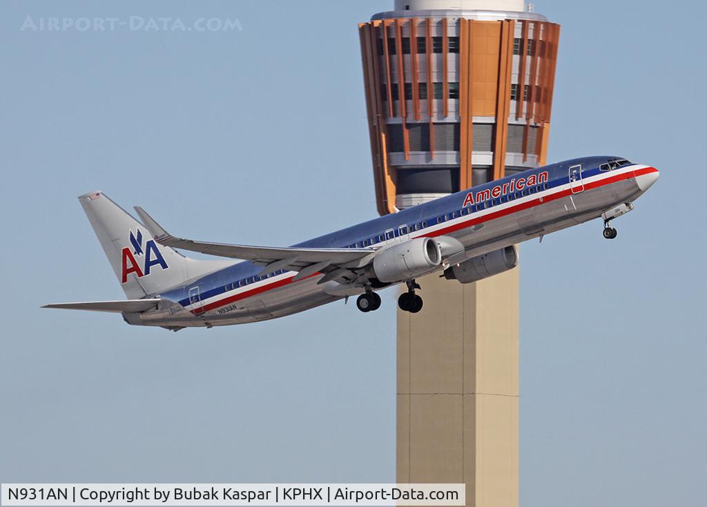 N931AN, 2000 Boeing 737-823 C/N 30079, PHX