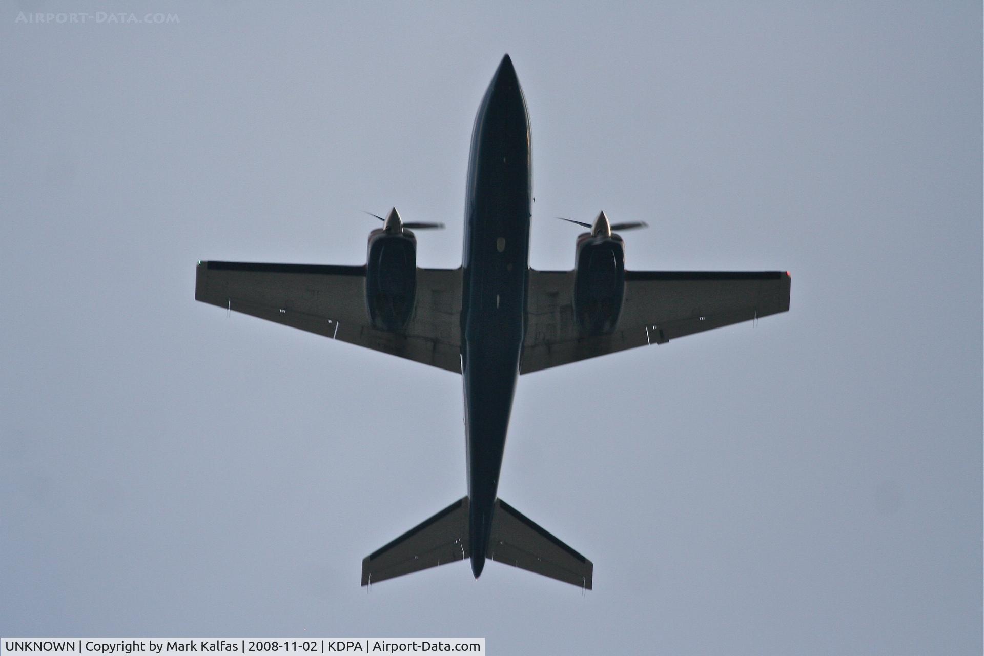 UNKNOWN, Miscellaneous Various C/N unknown, Piper AEROSTAR 601P near 2,500' north bound near KDPA.