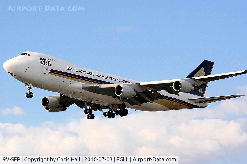 9V-SFP, 2005 Boeing 747-412F/SCD C/N 32902, Singapore Airlines Cargo