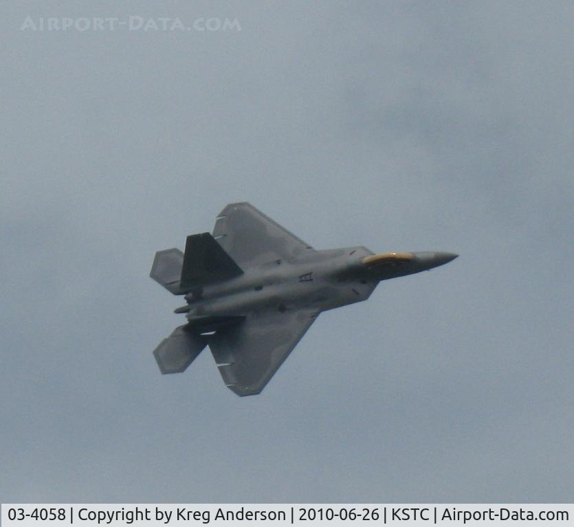 03-4058, 2003 Lockheed Martin F-22A Raptor C/N 4058, F-22 Raptor doing a demo flight at the Great Minnesota Airshow in St. Cloud, MN.