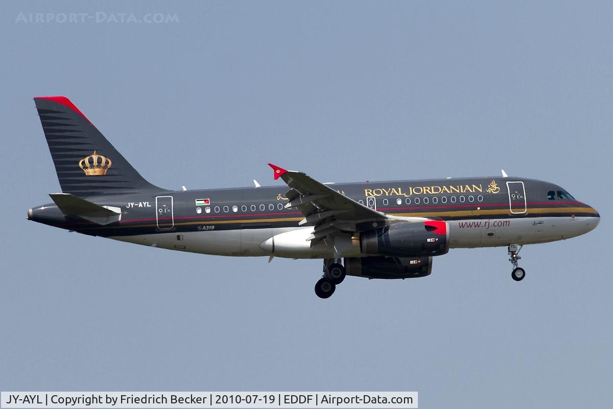 JY-AYL, 2008 Airbus A319-132 C/N 3428, short final RW07R