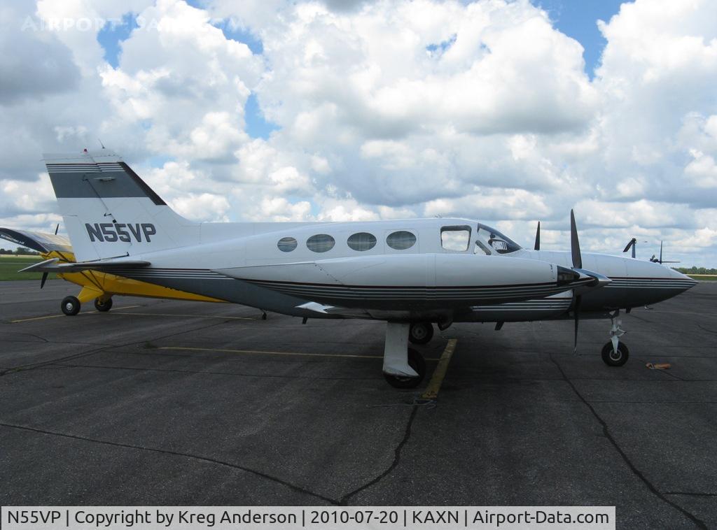 N55VP, 1971 Cessna 421B Golden Eagle C/N 421B0120, Cessna 421B Golden Eagle on the line.