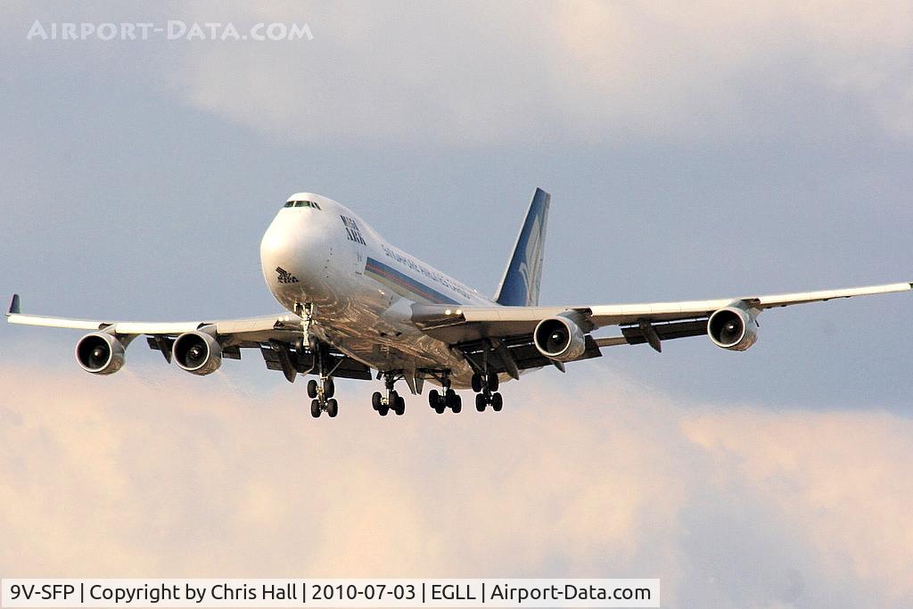 9V-SFP, 2005 Boeing 747-412F/SCD C/N 32902, Singapore Airlines Cargo