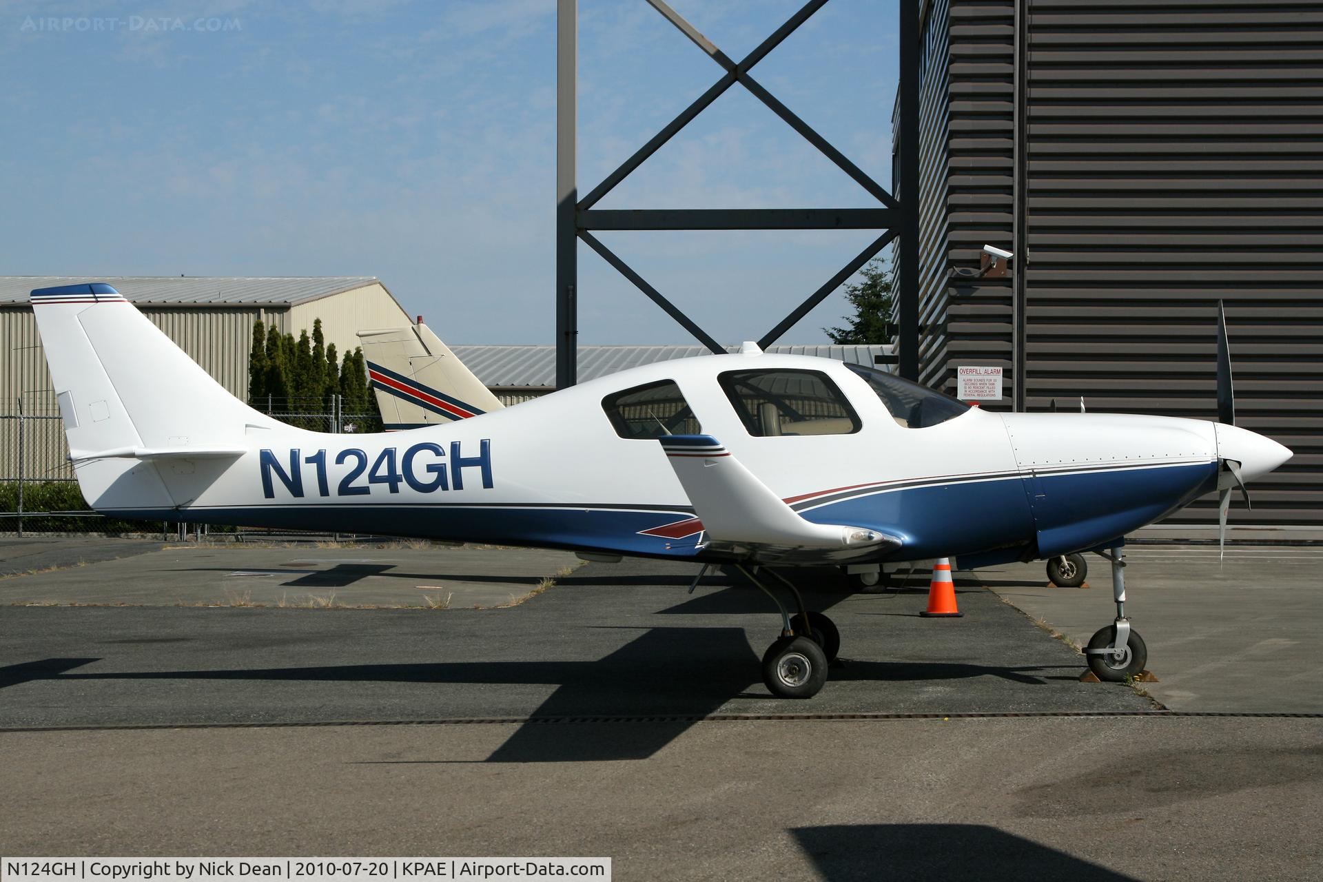 N124GH, 1998 Lancair IV-P C/N LIV-080, KPAE