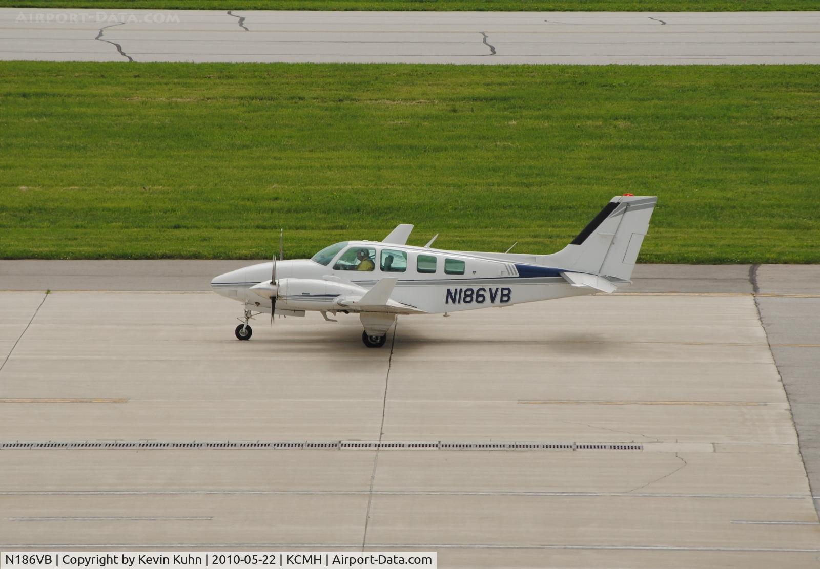 N186VB, 1981 Beech 58 Baron C/N TH-1239, Winglets make everything better. Even Barons.