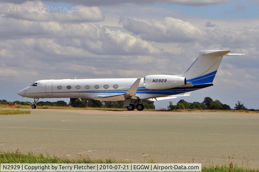N2929, 2004 Gulfstream Aerospace GV-SP (G550) C/N 5053, 2004 Gulfstream Aerospace GV-SP (G550), c/n: 5053 at Luton