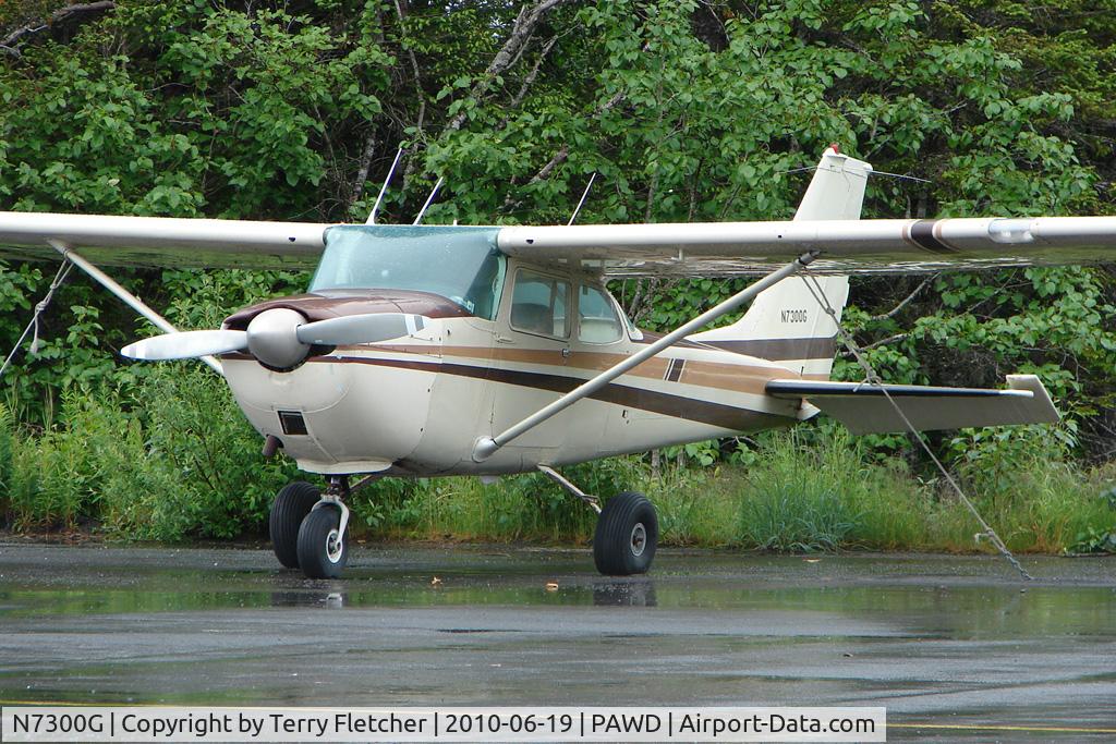 N7300G, 1970 Cessna 172K Skyhawk C/N 17259000, 1970 Cessna 172K, c/n: 17259000 at Seward