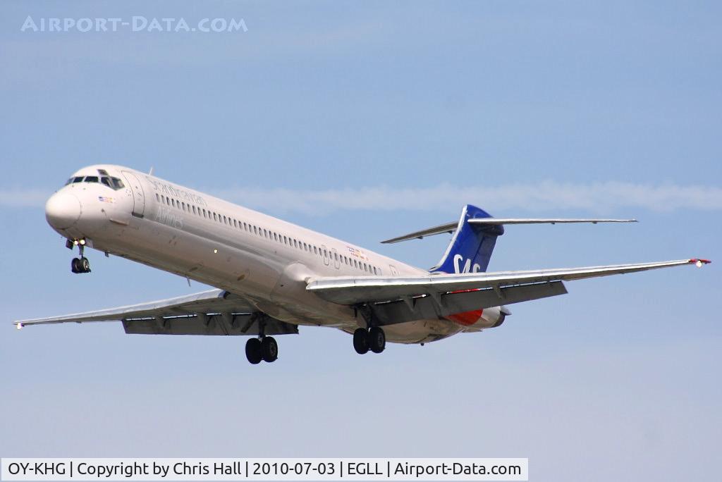 OY-KHG, 1988 McDonnell Douglas MD-82 (DC-9-82) C/N 49613, Scandinavian