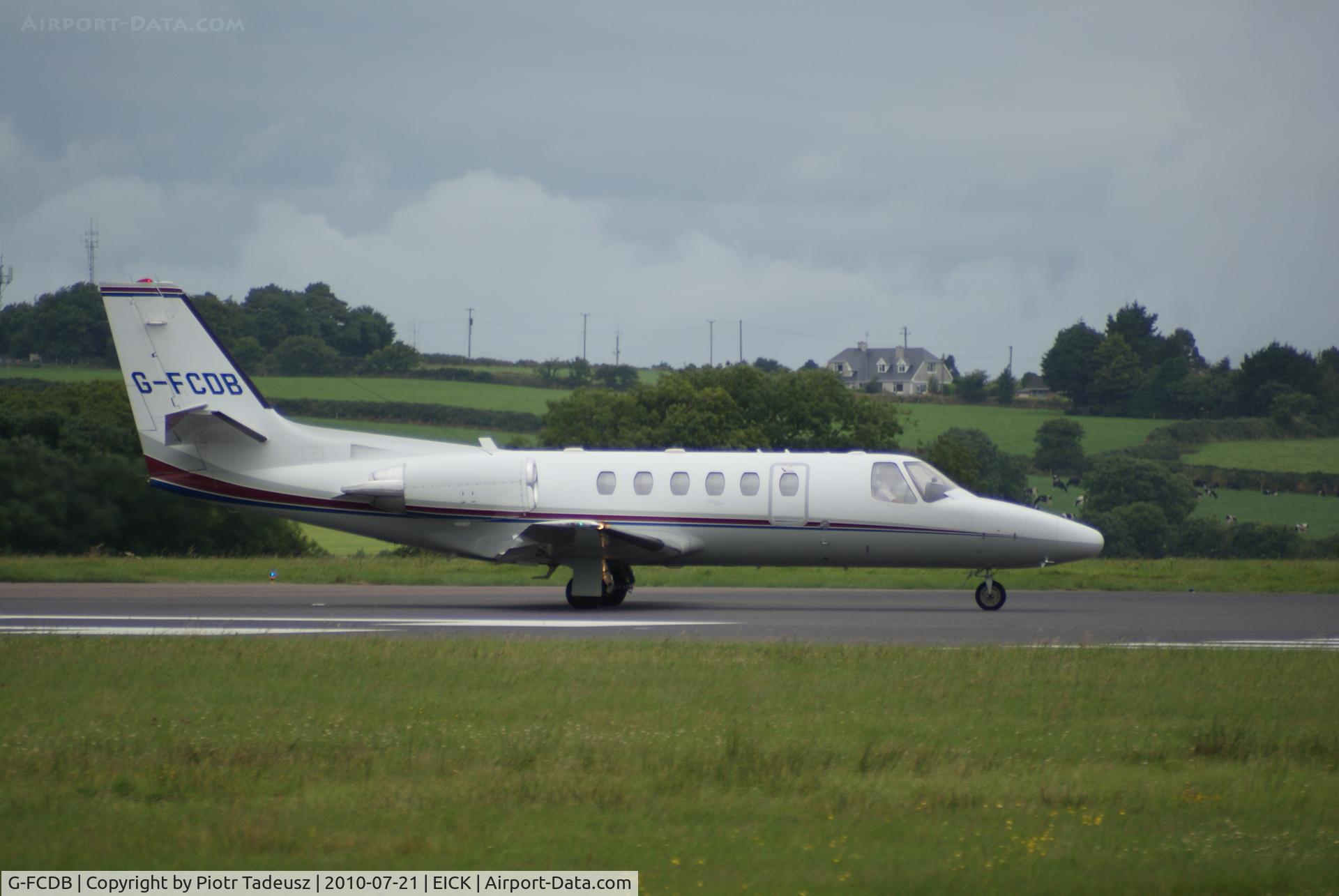 G-FCDB, 2001 Cessna 550 Citation Bravo C/N 550-0985, on runway