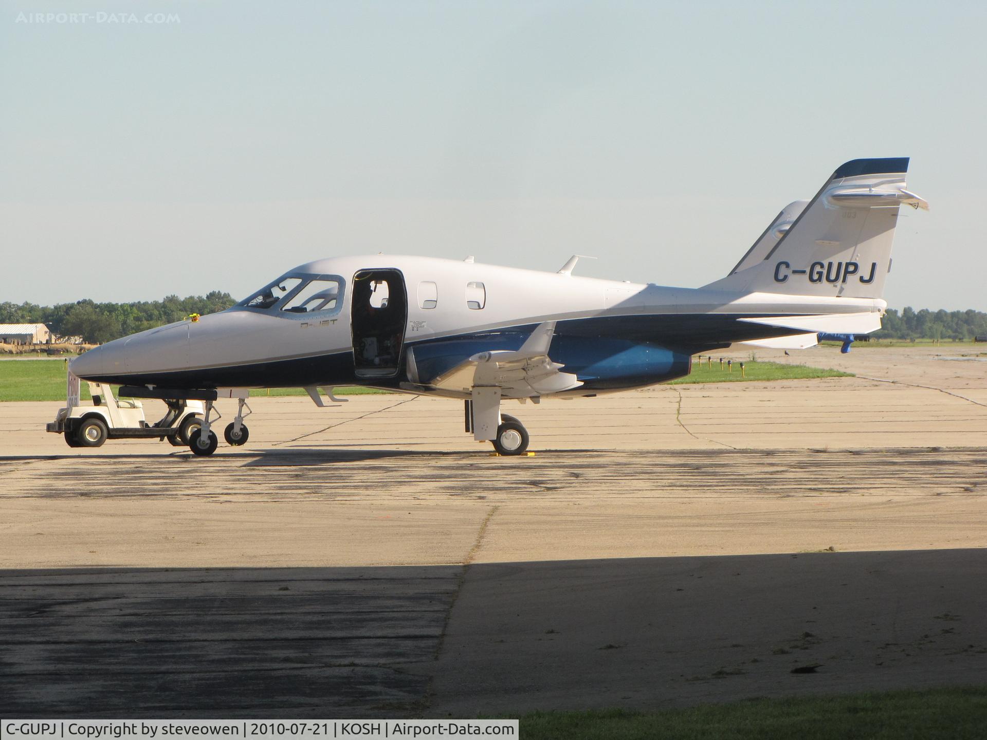 C-GUPJ, 2008 Diamond D-JET C/N DJ1 - 0003, Orion Ramp Oshkosh WI USA