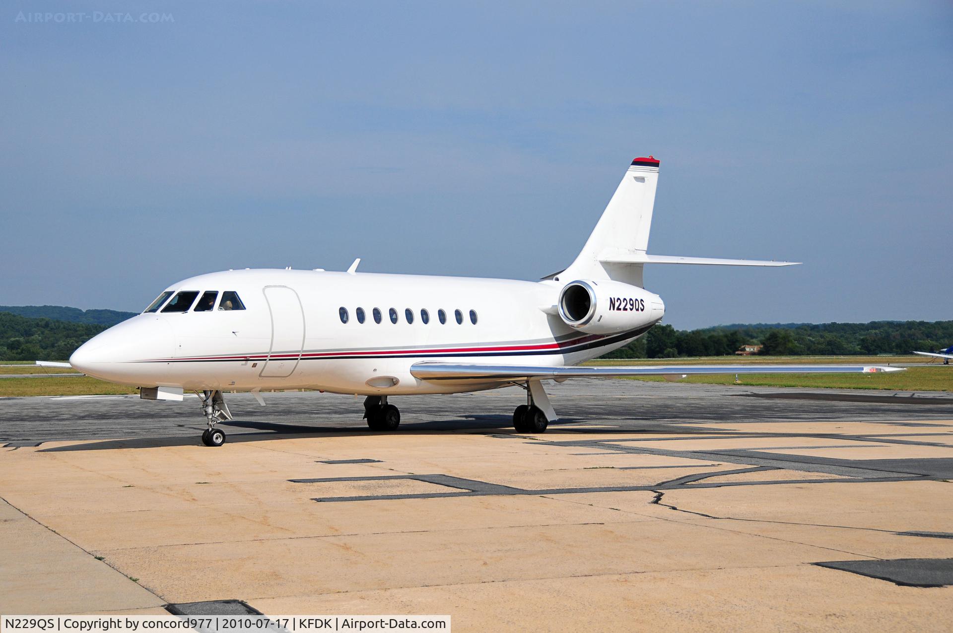 N229QS, 2001 Dassault Falcon 2000 C/N 129, Seen at KFDK on 7/17/2010