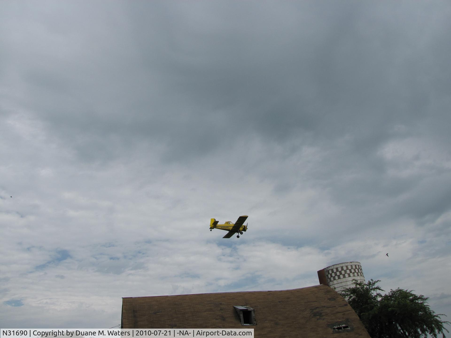 N31690, 1946 Culver Dart GC C/N GC-63, Dustin' Crops in MN