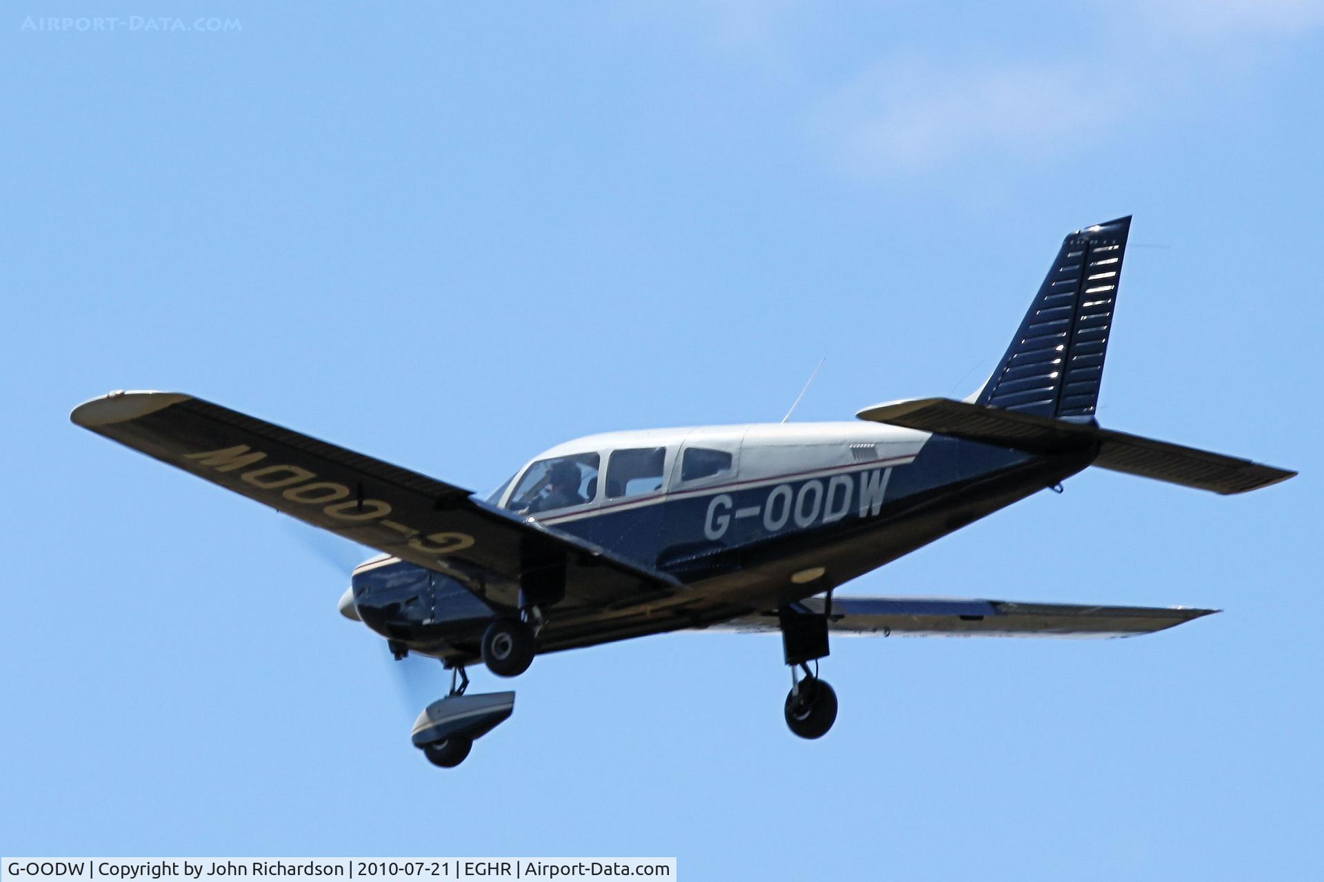 G-OODW, 1984 Piper PA-28-181 Cherokee Archer II C/N 28-8490031, Overshoot