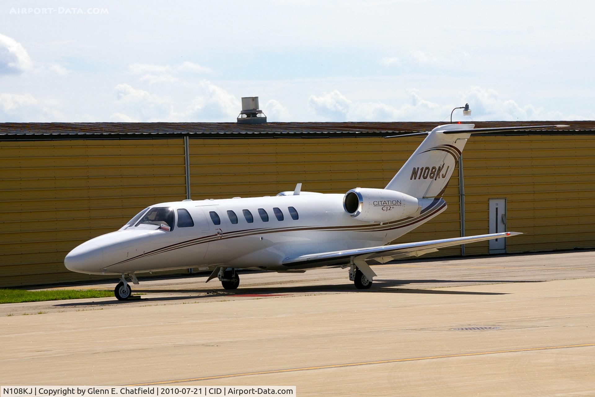 N108KJ, Cessna 525A CitationJet CJ2+ C/N 525A-0416, Preparing for taxi from the PS Air Ramp