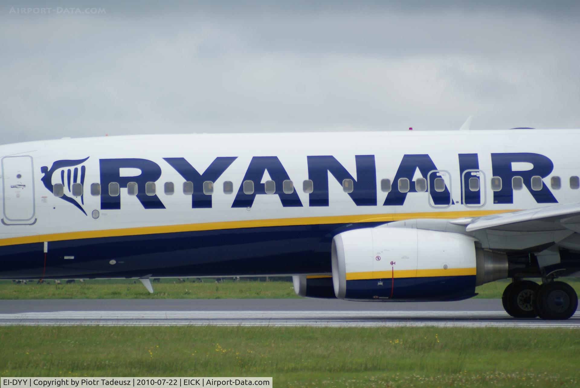 EI-DYY, 2008 Boeing 737-8AS C/N 37521, Colors