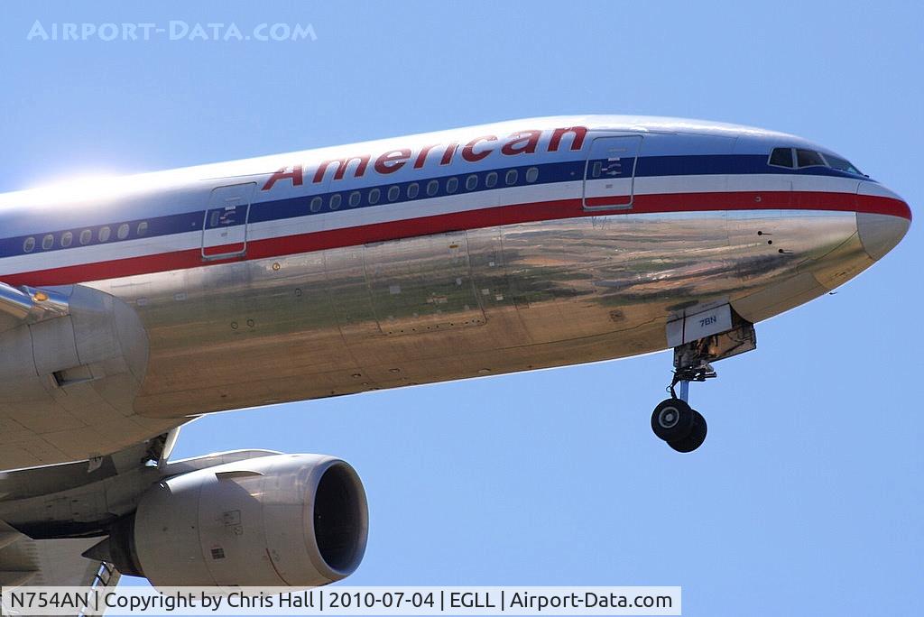 N754AN, 2001 Boeing 777-223 C/N 30262, American Airlines
