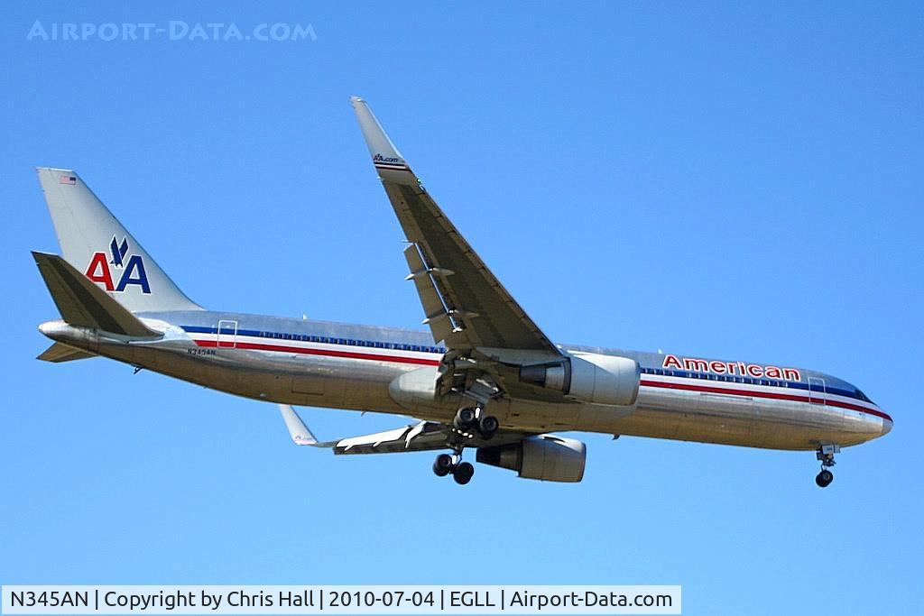 N345AN, 2003 Boeing 767-323(ER) C/N 33084, American Airlines