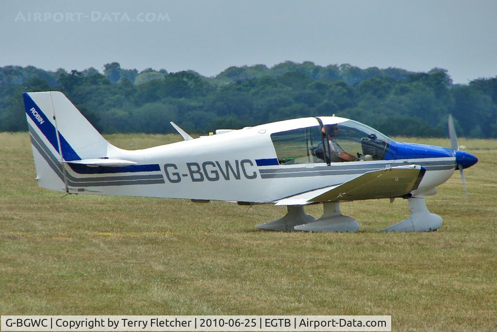 G-BGWC, 1979 Robin DR-400-180 Regent Regent C/N 1420, 1979 Avions Pierre Robin CEA DR400/180, c/n: 1420 visitor to to AeroExpo 2010