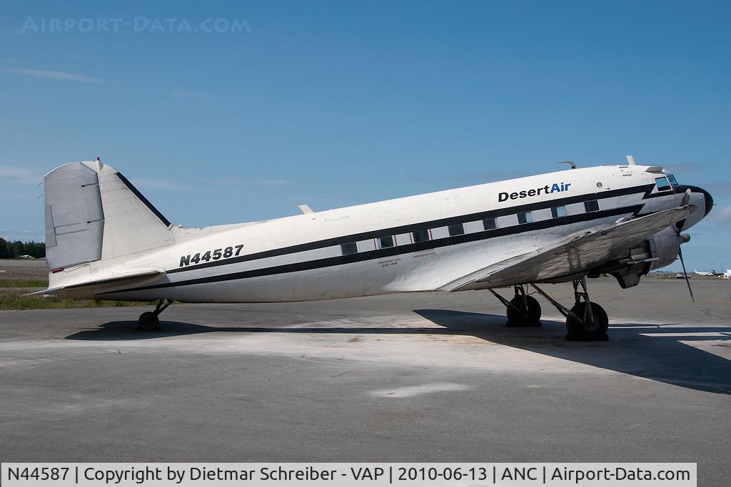 N44587, 1944 Douglas C-47A-20-DK Skytrain  (DC-3C) C/N 12857, Dessert Air DC3