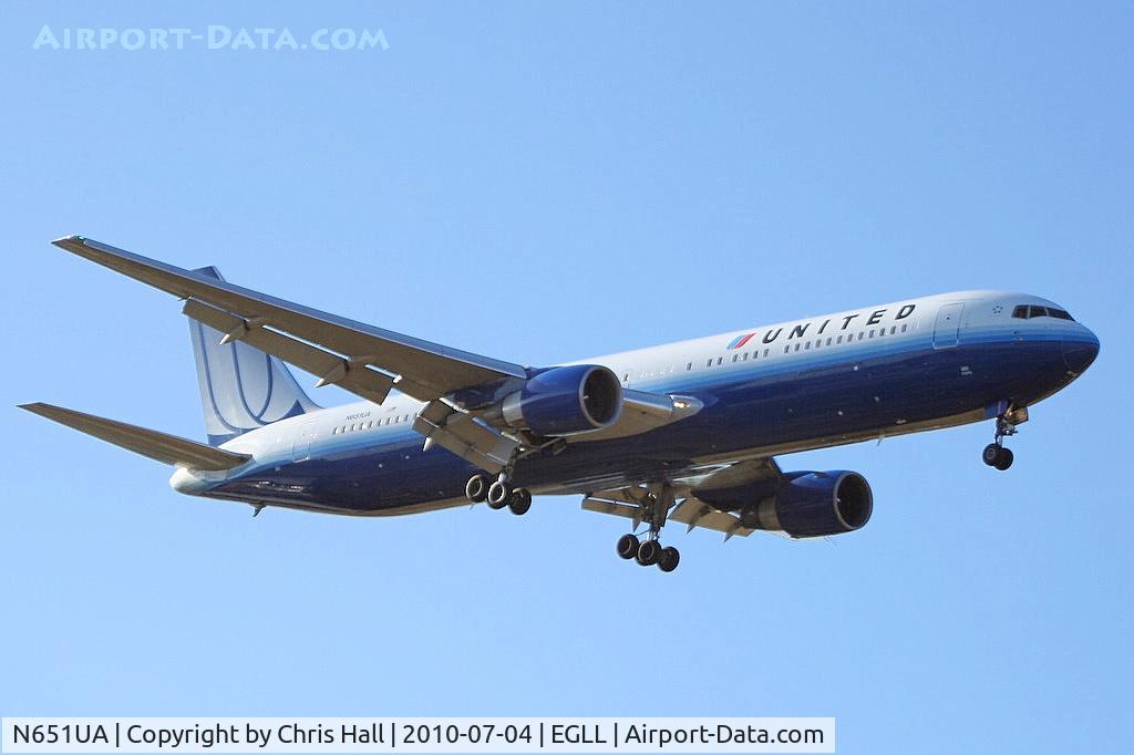 N651UA, 1992 Boeing 767-322 C/N 25389, United Airlines