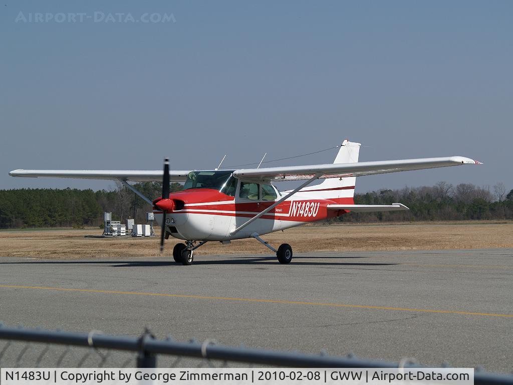 N1483U, 1976 Cessna 172M C/N 17267150, Flight School Aircraft returning from training flight.
Based $ Goldsboro-Wayne