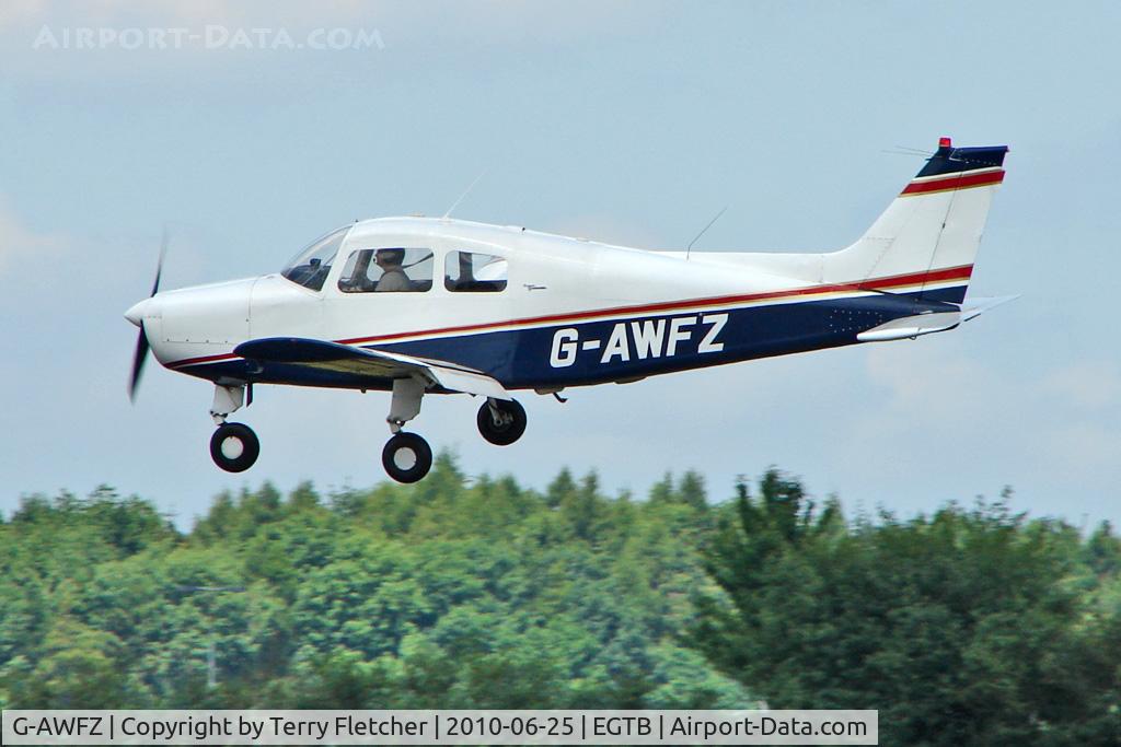 G-AWFZ, 1968 Beech A23-19 Musketeer Sport III C/N MB-323, 1968 Beech BEECH 19A, c/n: MB-323 visitor to AeroExpo 2010