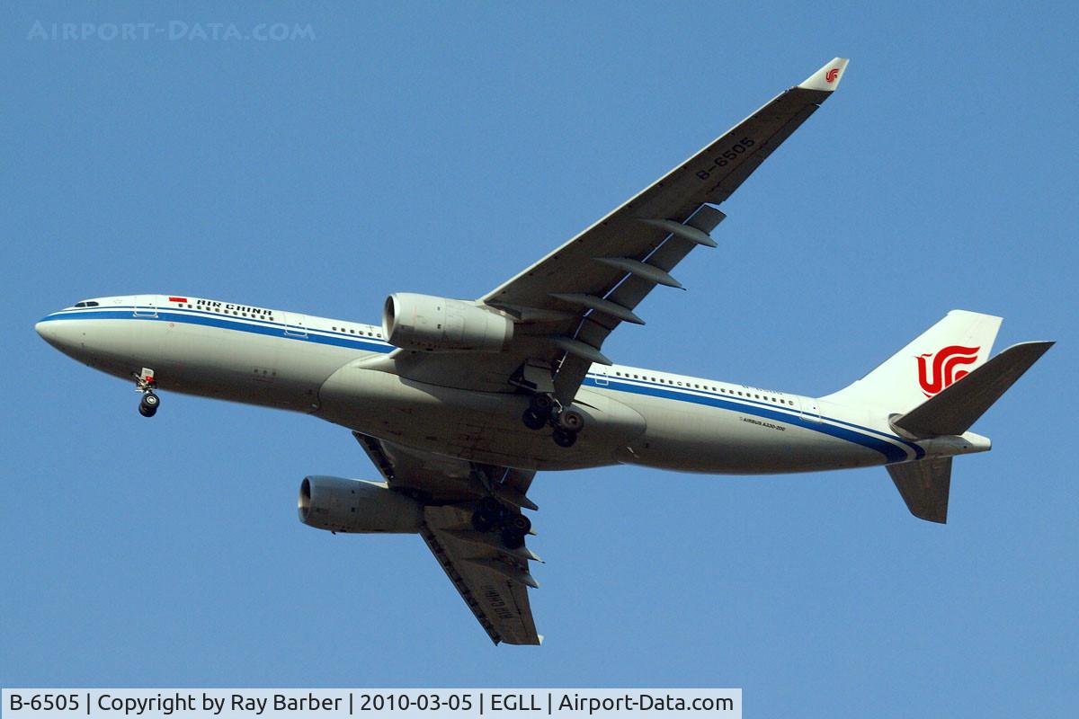 B-6505, 2008 Airbus A330-243 C/N 957, Airbus A330-243 [957] (Air China) Heathrow~G 05/03/2010 on approach 27R 3 miles out.