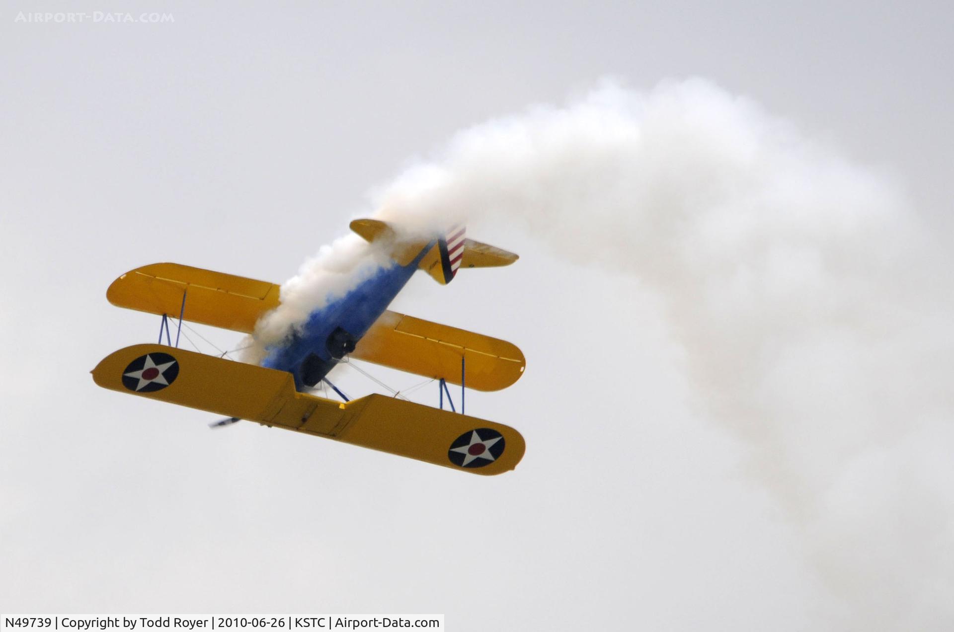 N49739, 1943 Boeing A75N1(PT17) C/N 75-4462, Performing at the Great Minnesota Air Show