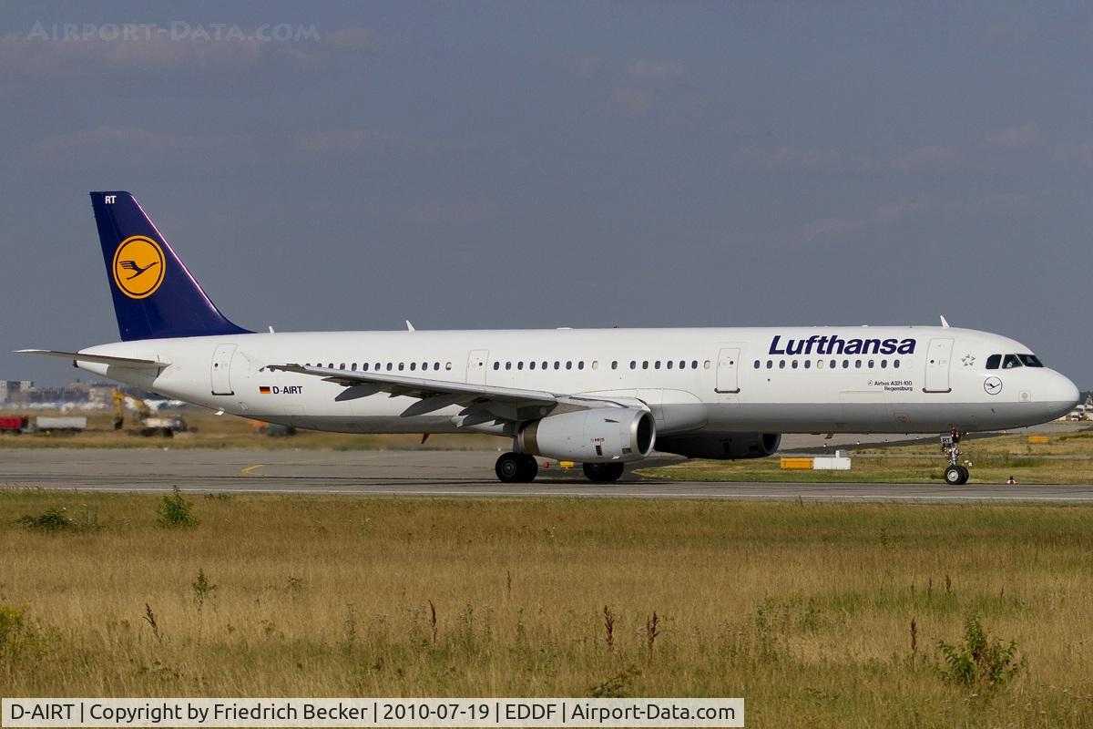D-AIRT, 1997 Airbus A321-131 C/N 0652, departing via RW18W
