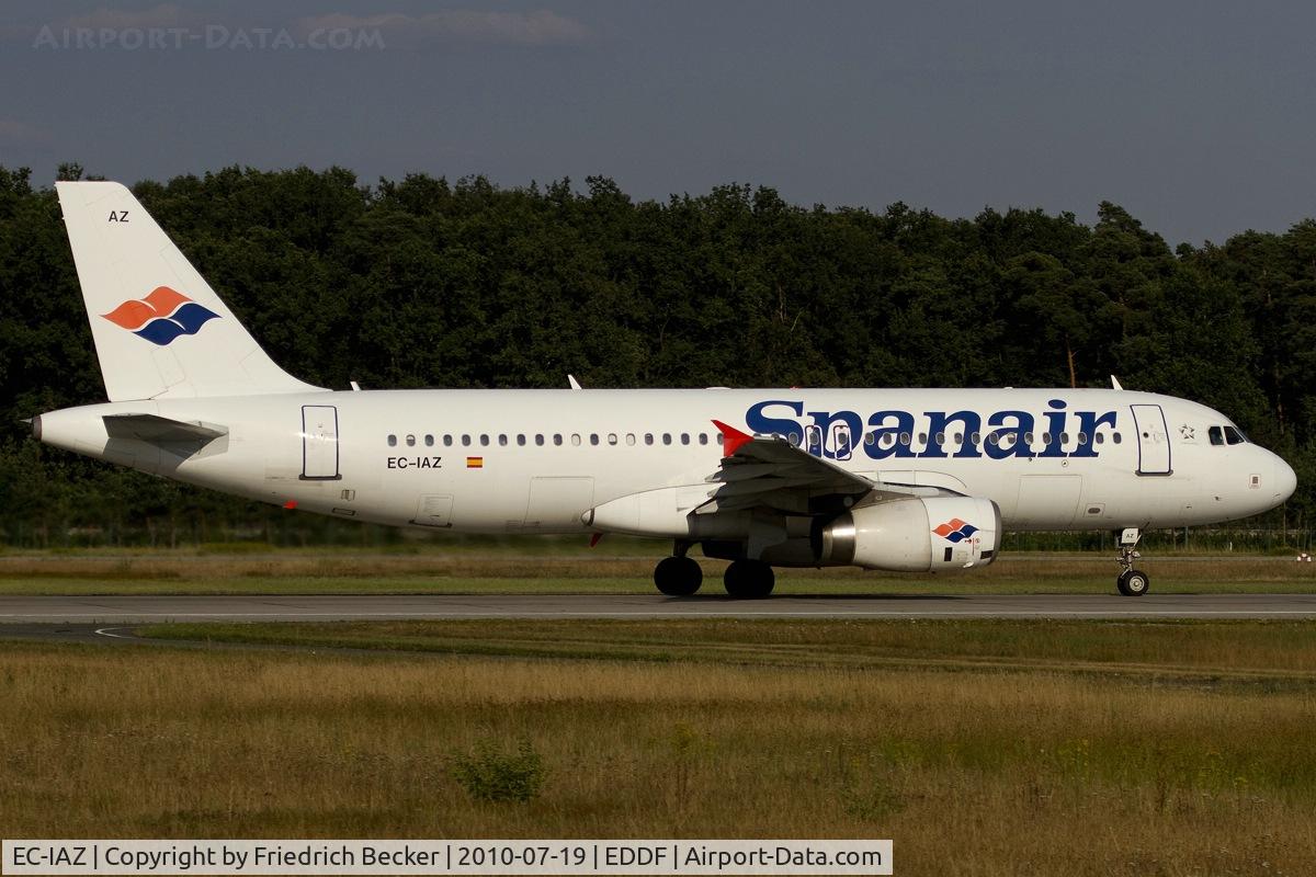 EC-IAZ, 2001 Airbus A320-232 C/N 1631, departing via RW18W