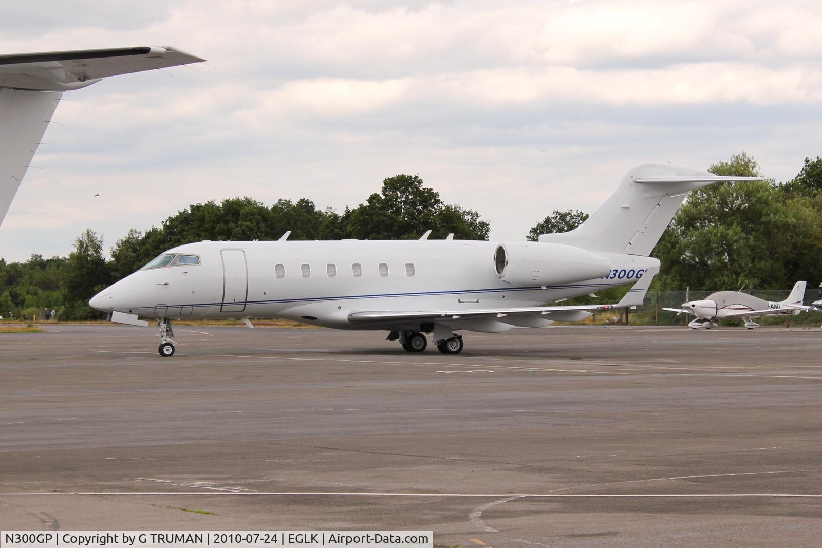 N300GP, Bombardier Challenger 300 (BD-100-1A10) C/N 20253, Visiting during Farnborough 2010