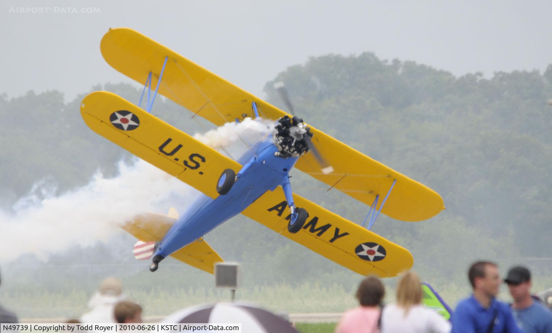 N49739, 1943 Boeing A75N1(PT17) C/N 75-4462, performing at the Great Minnesota Air Show