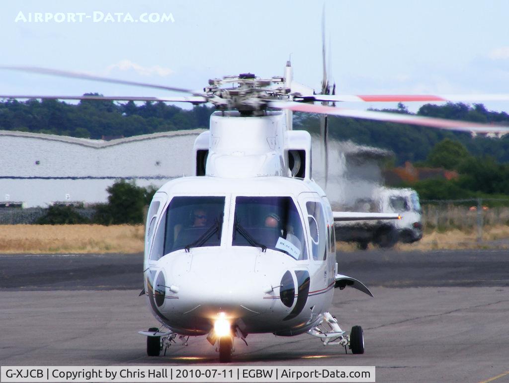 G-XJCB, 2006 Sikorsky S-76C C/N 760616, JCB Excavators Ltd, ferrying race fans from Silverstone after the British Grand Prix