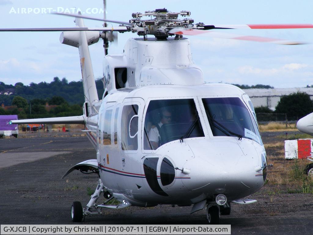G-XJCB, 2006 Sikorsky S-76C C/N 760616, JCB Excavators Ltd, ferrying race fans from Silverstone after the British Grand Prix