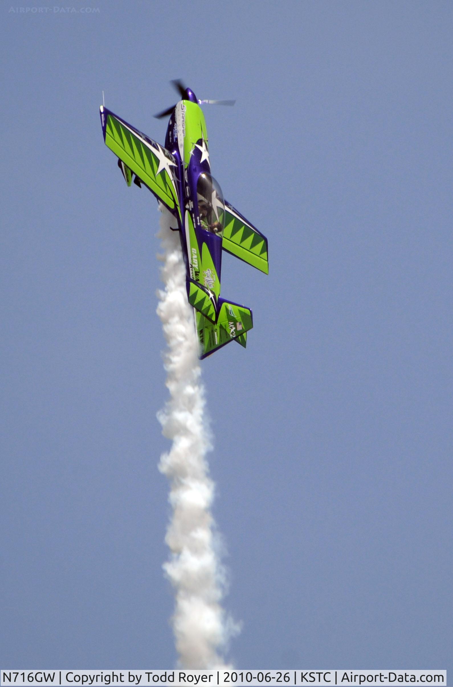 N716GW, 2006 MX Aircraft MX2 C/N 4, performing at the 2010 Gret Minnesota Air Show