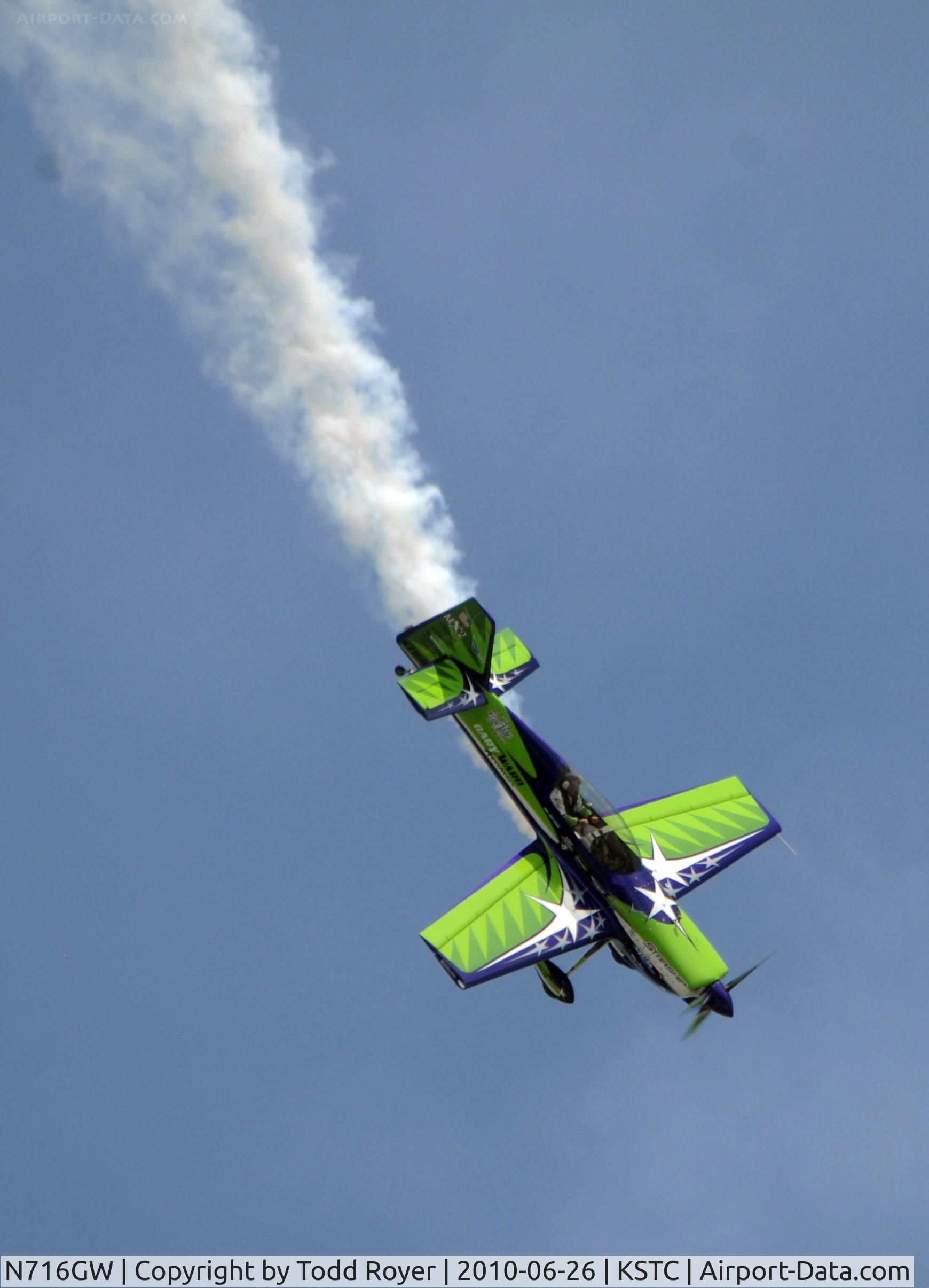 N716GW, 2006 MX Aircraft MX2 C/N 4, performing at the 2010 Great Minnesota Air Show