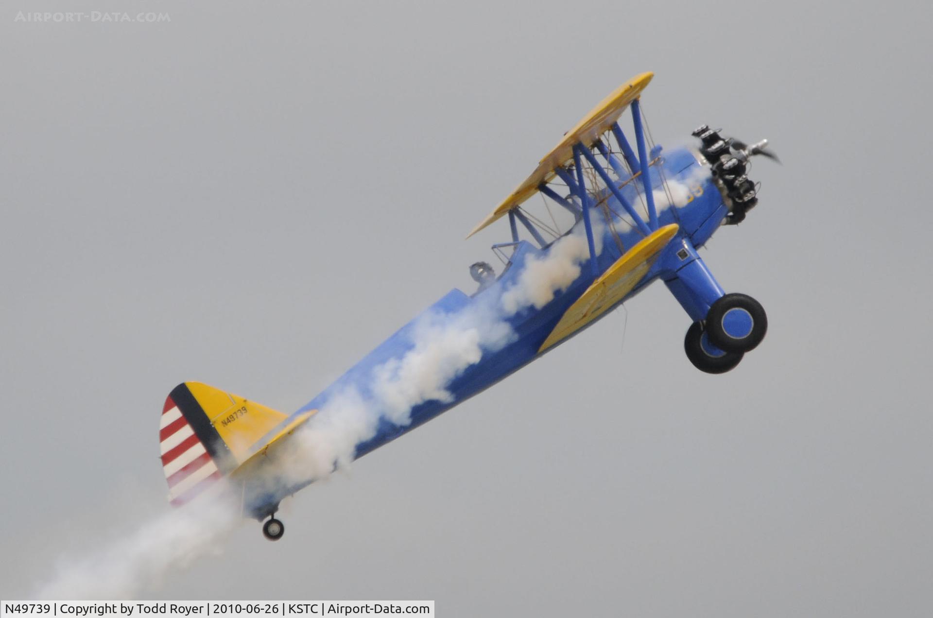 N49739, 1943 Boeing A75N1(PT17) C/N 75-4462, performing at the 2010 Great Minnesota Air Show