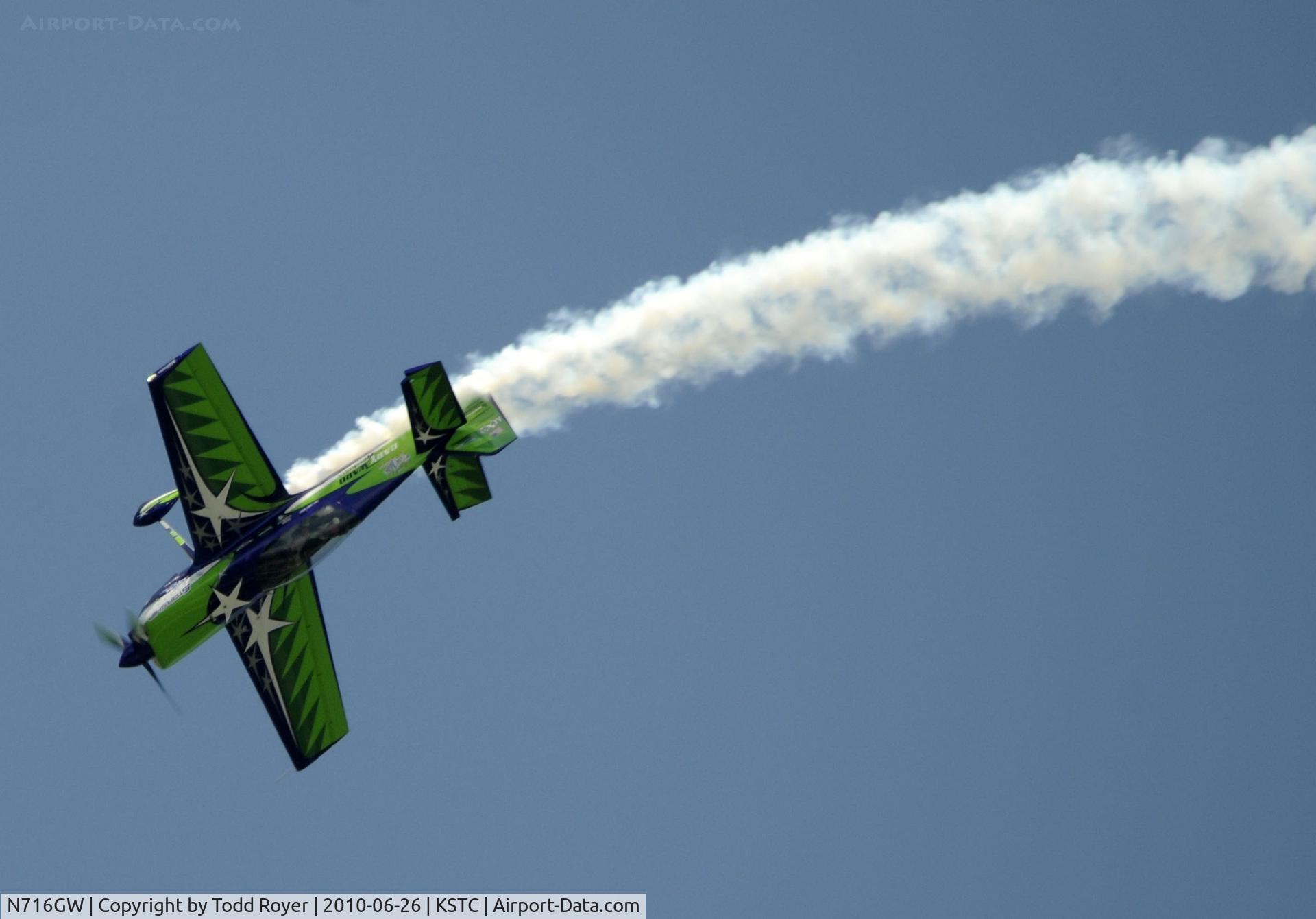 N716GW, 2006 MX Aircraft MX2 C/N 4, performing at the 2010 Great Minnesota Air Show