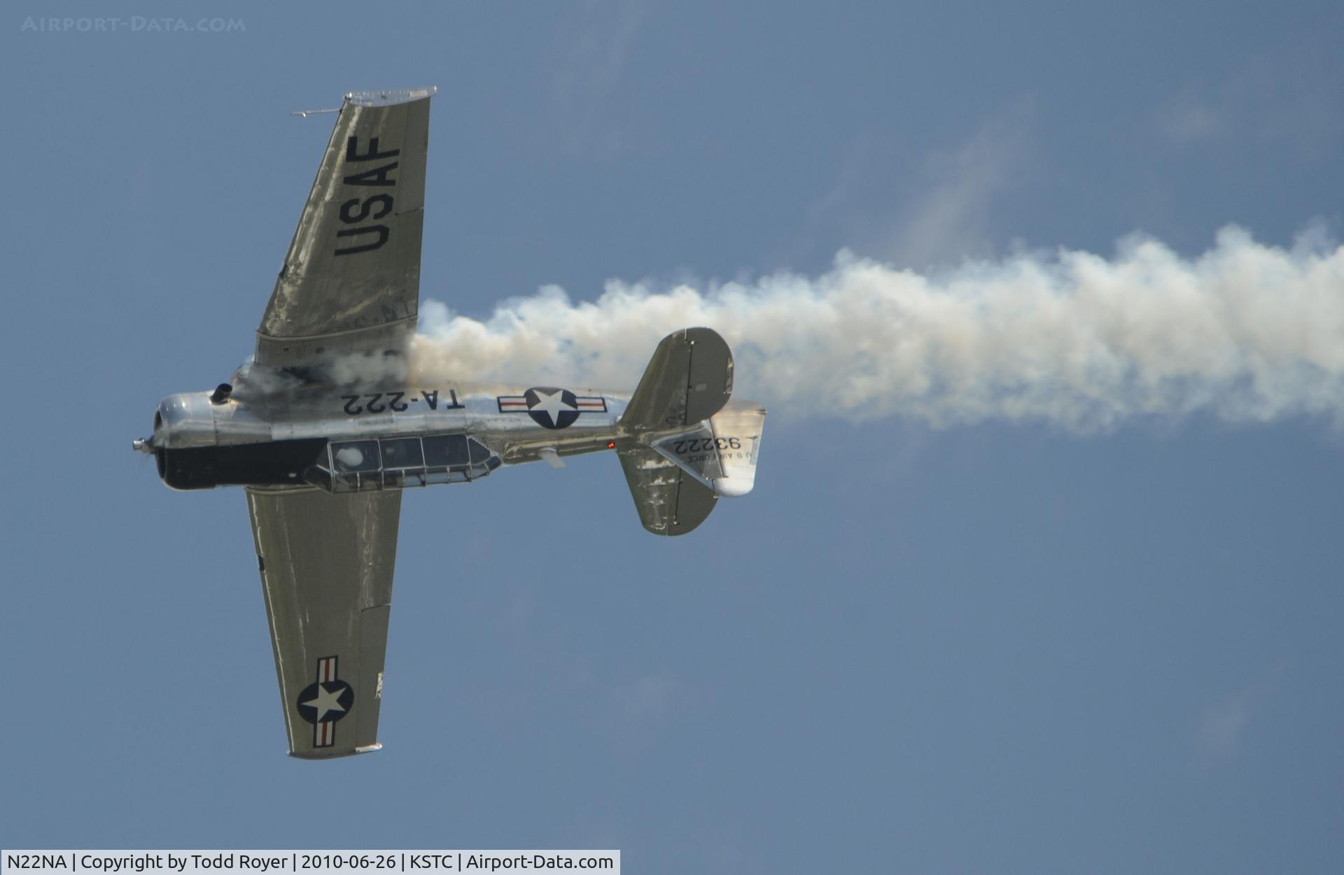 N22NA, 1946 North American T-6G Texan C/N 168-326, performing at the 2010 Great Minnesota Air Show