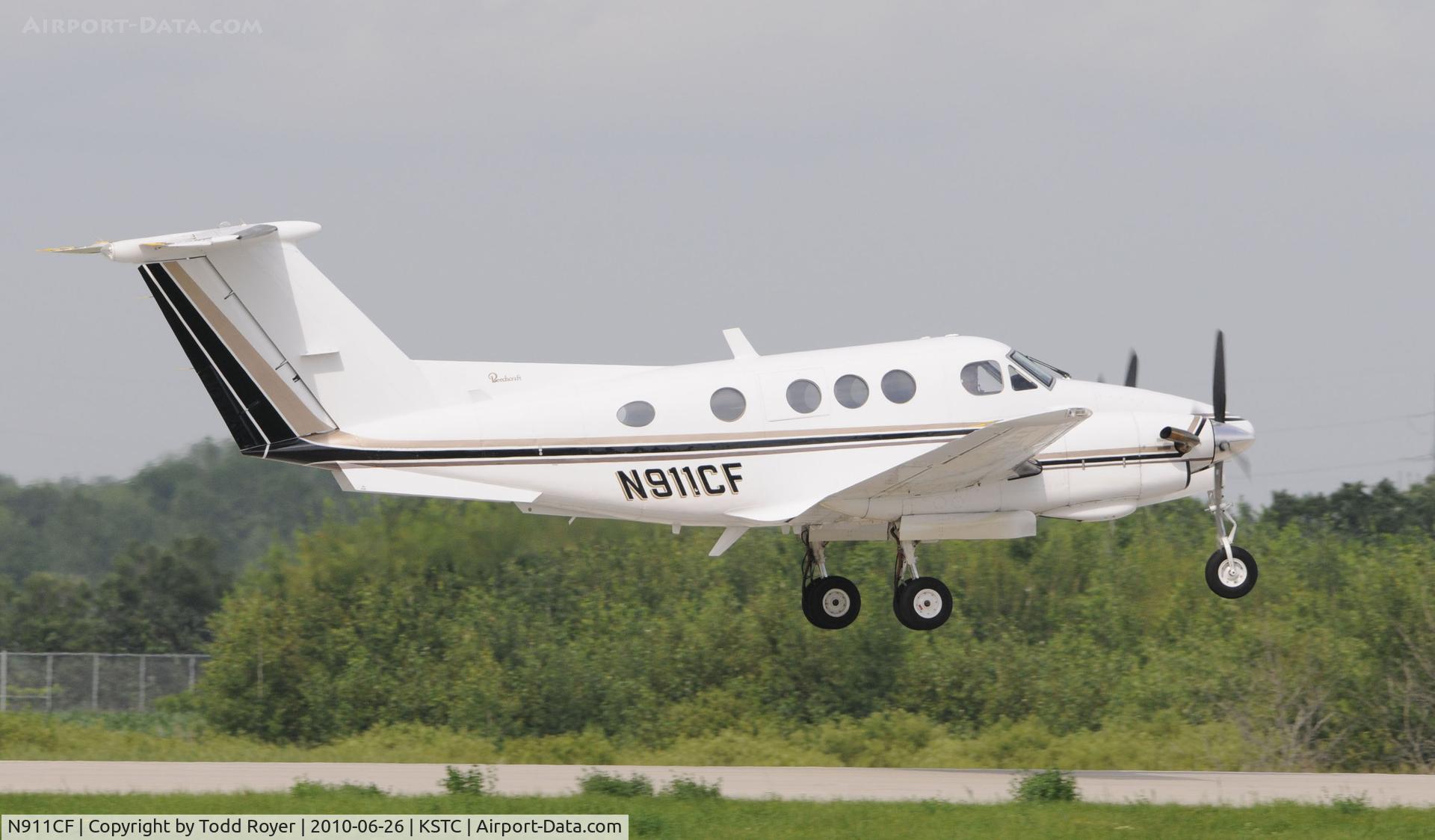 N911CF, 1979 Beech F90 King Air C/N LA-13, departing St Cloud Regional