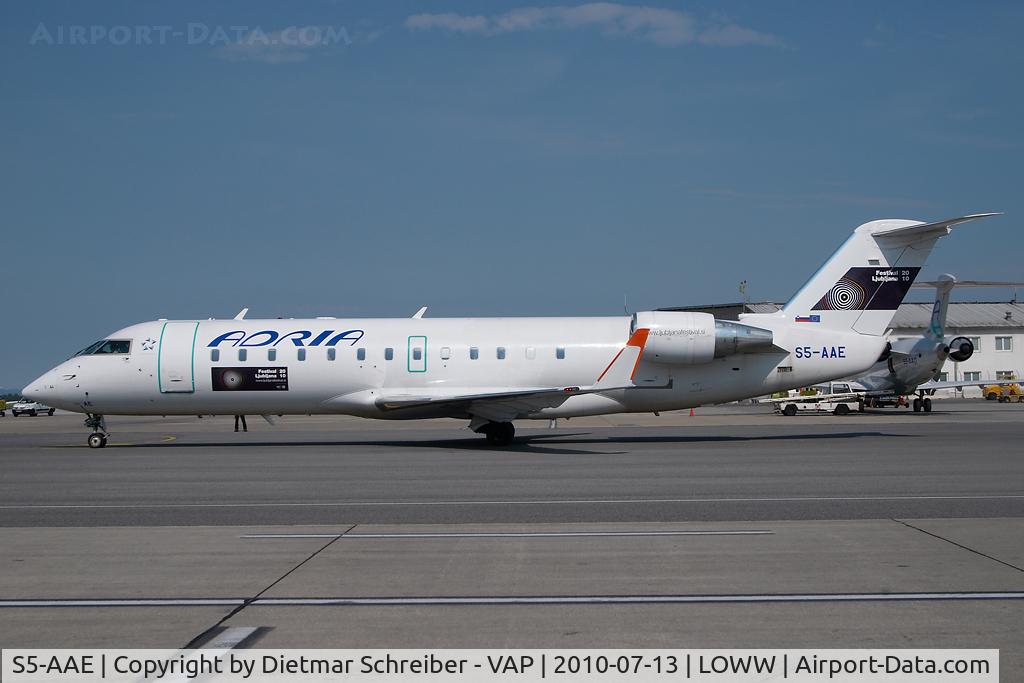S5-AAE, 1998 Canadair CRJ-200LR (CL-600-2B19) C/N 7170, Adria Airways Regionaljet