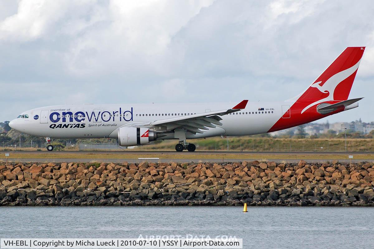 VH-EBL, 2008 Airbus A330-203 C/N 976, At Sydney