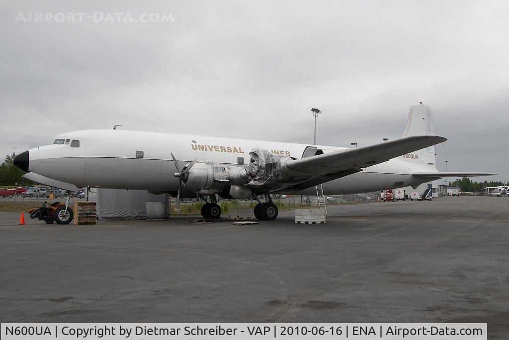 N600UA, 1956 Douglas DC-6BF C/N 44894, Universal Airlines DC6