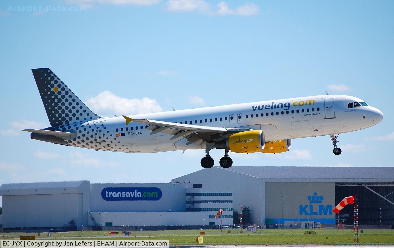 EC-JYX, 2006 Airbus A320-214 C/N 2962, Vueling