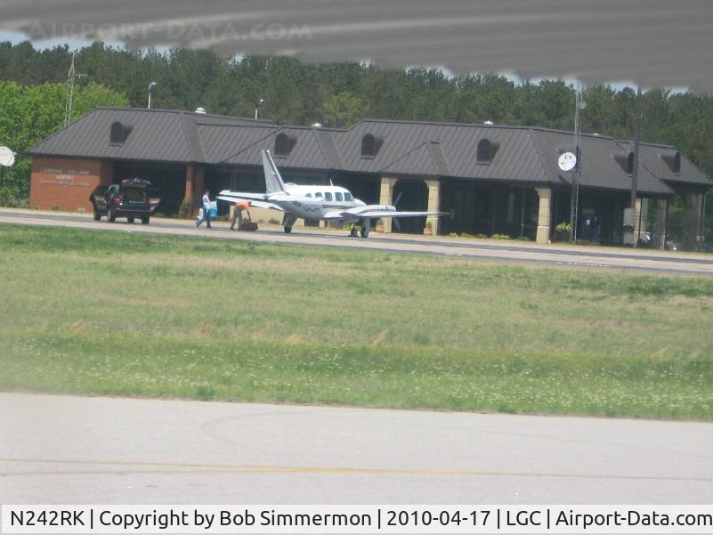 N242RK, 1975 Piper PA-31-325 Navajo C/R C/N 31-7512025, On the ramp at the new FBO facilities - LaGrange, Georgia