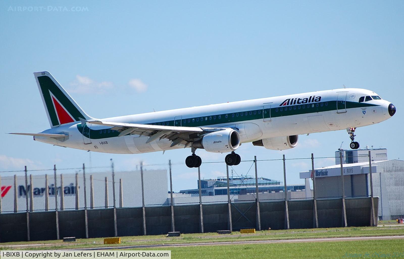 I-BIXB, 1995 Airbus A321-112 C/N 524, Alitalia