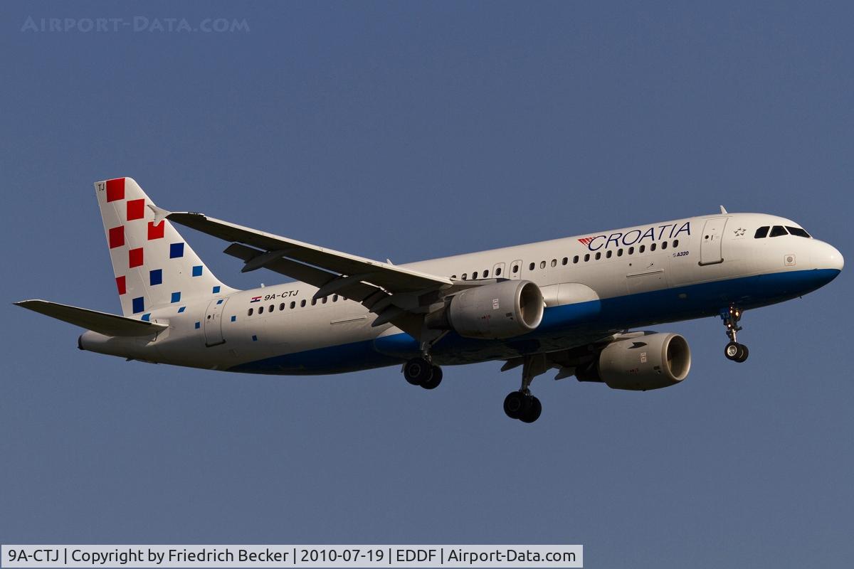9A-CTJ, 1999 Airbus A320-214 C/N 1009, on final RW07R